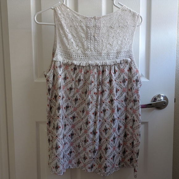 Max Studio sleeveless top Sz M boho lace - Picture 2 of 5